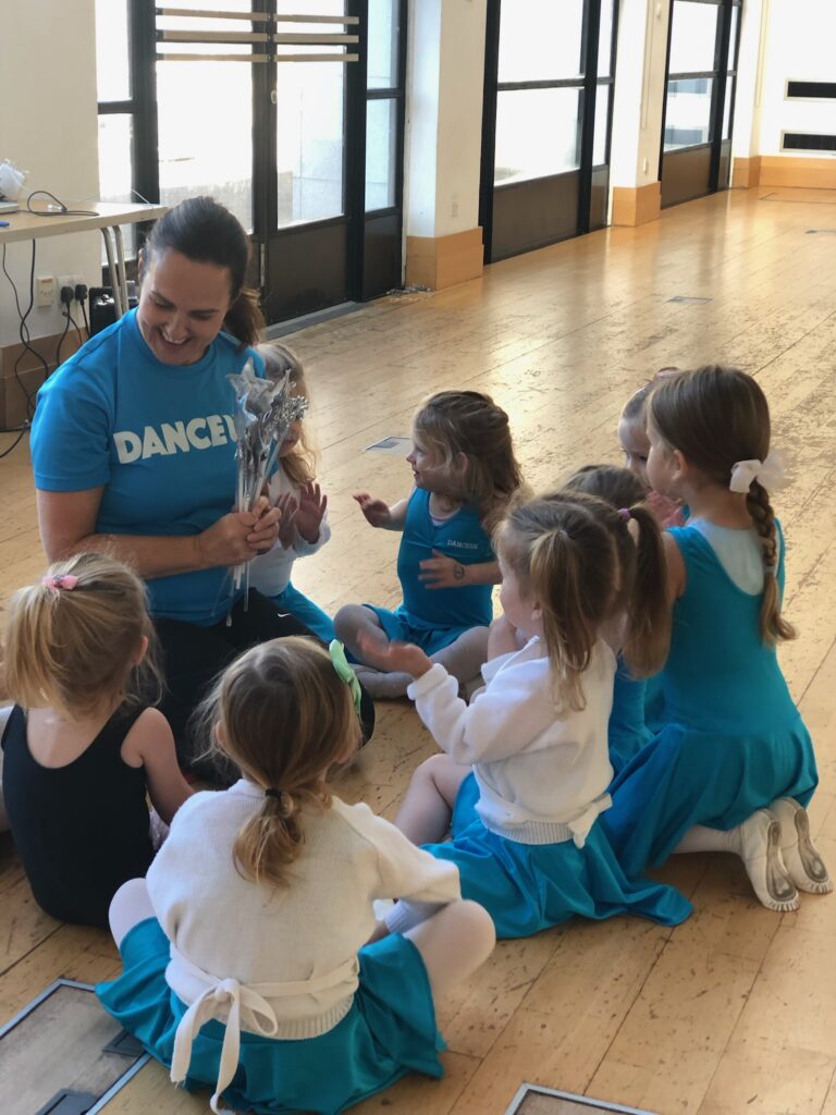 A915656F-A00B-40C0-B3C4-D5CFC148B97C